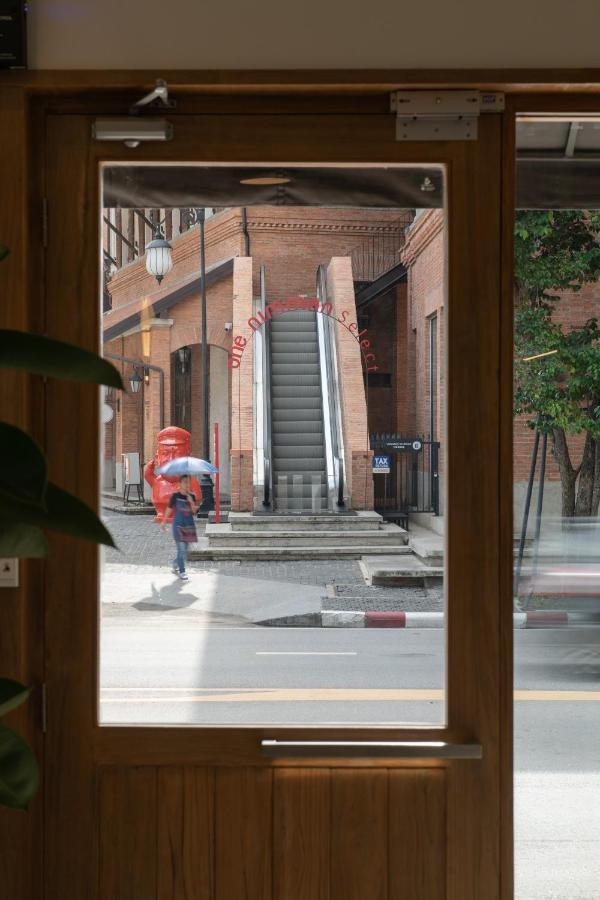 Bed Addict Hostel Chiang Mai Zewnętrze zdjęcie