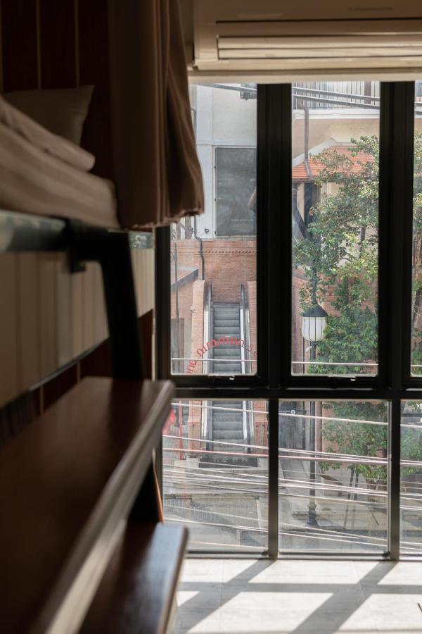 Bed Addict Hostel Chiang Mai Zewnętrze zdjęcie