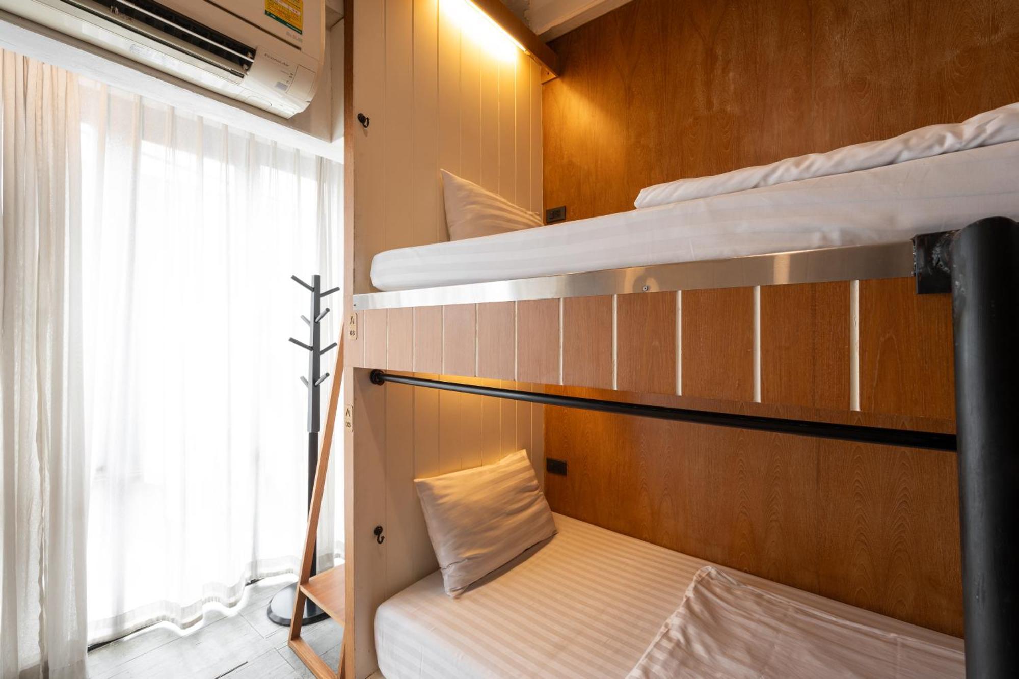 Bed Addict Hostel Chiang Mai Zewnętrze zdjęcie
